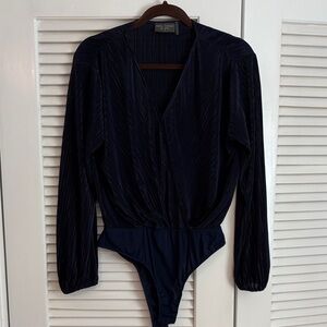 Dress Forum Navy Ribbed Pleated Bodysuit Top Small